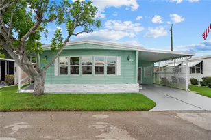808 53rd Ave E, Bradenton, FL 34203 - Photo 1