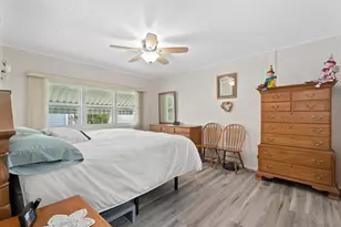 808 53rd Ave E, Bradenton, FL 34203 - Photo 13