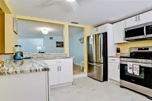 601 St Judes Dr, Longboat Key, FL 34228 - Photo 5