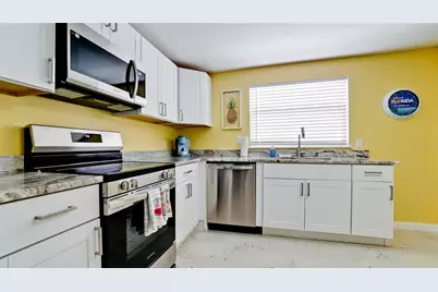 601 Saint Judes Drive, Longboat Key, FL 34228 - Photo 3