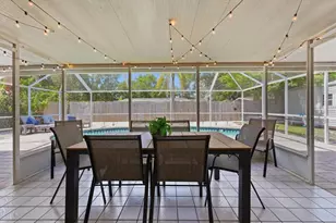 3818 Buckeye Cir, Sarasota, FL 34232 - Photo 21