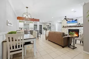 3818 Buckeye Cir, Sarasota, FL 34232 - Photo 5