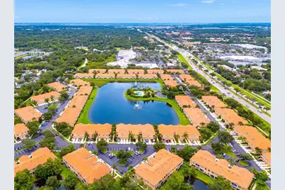 3426 Parkridge Circle #34-105, Sarasota, FL 34243 - Photo 15