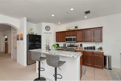 3426 Parkridge Circle #34-105, Sarasota, FL 34243 - Photo 15