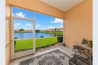 3426 Parkridge Circle #34-105, Sarasota, FL 34243 - Photo 3