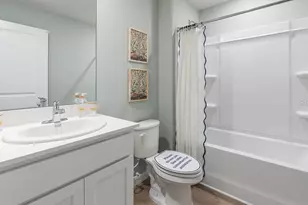 12404 Hopscotch Ave, Parrish, FL 34219 - Photo 13