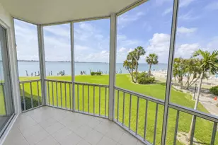 771 John Ringling Blvd, Sarasota, FL 34236 - Photo 9