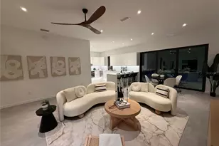 2306 Valencia Dr, Sarasota, FL 34239 - Photo 19