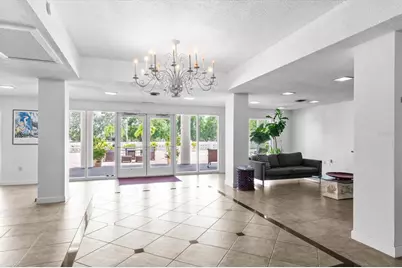 33 S Gulfstream Avenue #305, Sarasota, FL 34236 - Photo 9