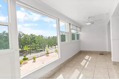 33 S Gulfstream Avenue #305, Sarasota, FL 34236 - Photo 23