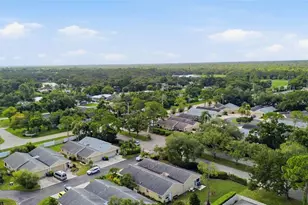 308 Chartley Ct N, Sarasota, FL 34232 - Photo 7