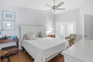 308 Chartley Ct N, Sarasota, FL 34232 - Photo 27