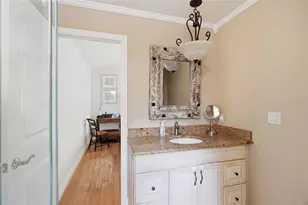 308 Chartley Ct N, Sarasota, FL 34232 - Photo 31