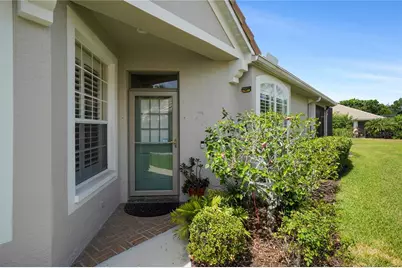 8336 Tartan Fields Circle, Lakewood Ranch, FL 34202 - Photo 3
