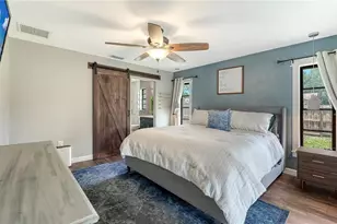 1551 Georgetowne Ln, Sarasota, FL 34232 - Photo 17