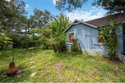 2126 Olentary Street, Sarasota, FL 34231 - Photo 3