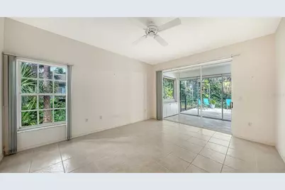 2929 Sandringham Place, Sarasota, FL 34235 - Photo 11