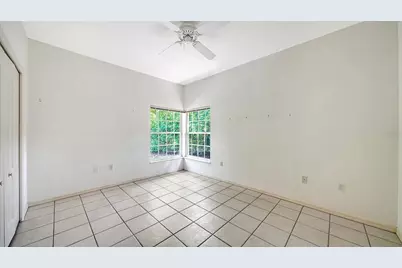 2929 Sandringham Place, Sarasota, FL 34235 - Photo 21