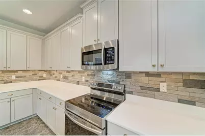 8920 39th Street Circle E, Parrish, FL 34219 - Photo 9