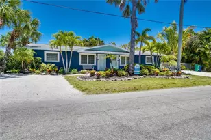 76 N Shore Dr, Anna Maria, FL 34216 - Photo 43