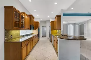 299 Turquoise Ln, Osprey, FL 34229 - Photo 17