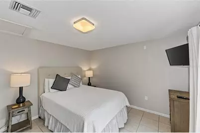 2475 Alameda Avenue #B, Sarasota, FL 34234 - Photo 15