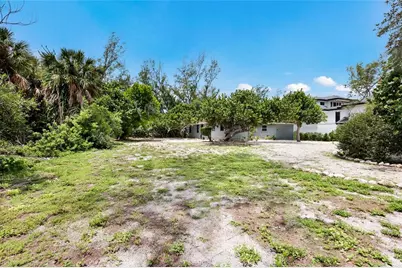 103 51st Street, Bradenton Beach, FL 34217 - Photo 15