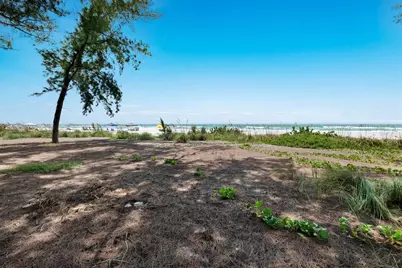 103 51st Street, Bradenton Beach, FL 34217 - Photo 9