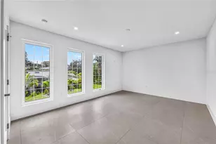 2590 Floyd St, Sarasota, FL 34239 - Photo 53
