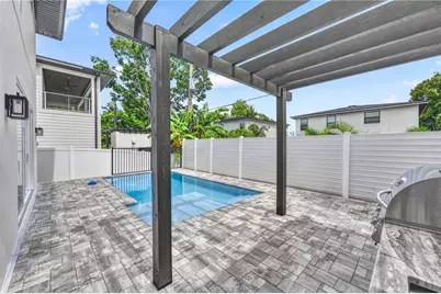 2590 Floyd Street, Sarasota, FL 34239 - Photo 21
