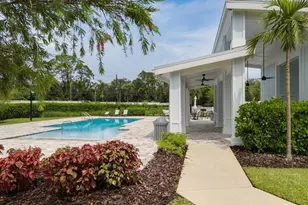 254 Via Anina Dr, Sarasota, FL 34243 - Photo 37