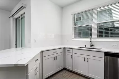254 Via Anina Drive, Sarasota, FL 34243 - Photo 5