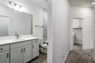 254 Via Anina Dr, Sarasota, FL 34243 - Photo 21
