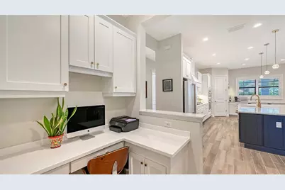 2469 Paradise Plum Drive, Sarasota, FL 34240 - Photo 15