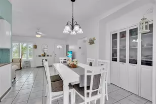 720 S Gondola Dr, Venice, FL 34293 - Photo 39
