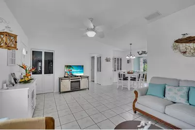 720 S Gondola Drive, Venice, FL 34293 - Photo 35