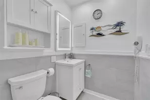 720 S Gondola Dr, Venice, FL 34293 - Photo 57