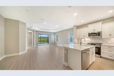 2373 Blue Mahoe Lane, Sarasota, FL 34240 - Photo 5