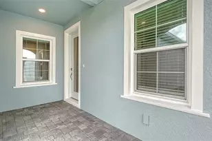 2373 Blue Mahoe Ln, Sarasota, FL 34240 - Photo 3