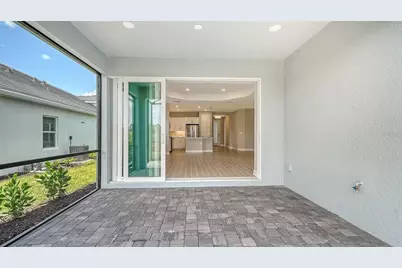 2373 Blue Mahoe Lane, Sarasota, FL 34240 - Photo 9