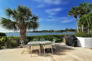 1638 Stickney Point Rd, Sarasota, FL 34231 - Photo 21