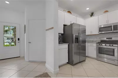 15227 Sunny Day Drive, Bradenton, FL 34211 - Photo 3