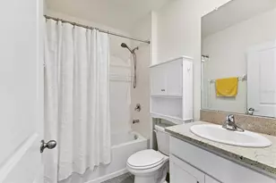3293 Hilltop Cir, Bradenton, FL 34211 - Photo 21