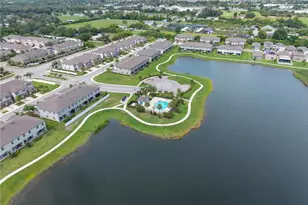724 Royal Empress Dr, Ruskin, FL 33570 - Photo 47