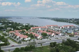 1640 Stickney Point Rd, Sarasota, FL 34231 - Photo 35