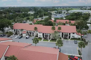 1640 Stickney Point Rd, Sarasota, FL 34231 - Photo 33