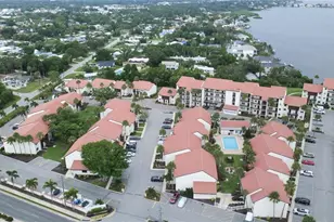 1640 Stickney Point Rd, Sarasota, FL 34231 - Photo 43