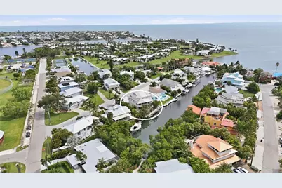 505 59th Street, Bradenton Beach, FL 34217 - Photo 47