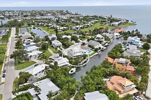 505 59th St, Bradenton Beach, FL 34217 - Photo 47