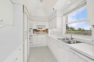 3080 Grand Bay Blvd, Longboat Key, FL 34228 - Photo 19